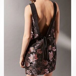Urban outfitters jacquie jaquard floral tie back dress xs